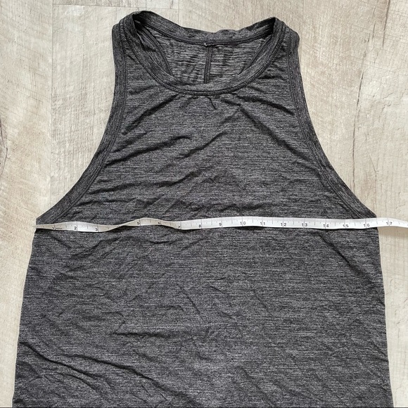 Lululemon tank - Picture 3 of 4